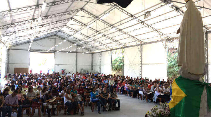 Momento de meditação no Avivamento