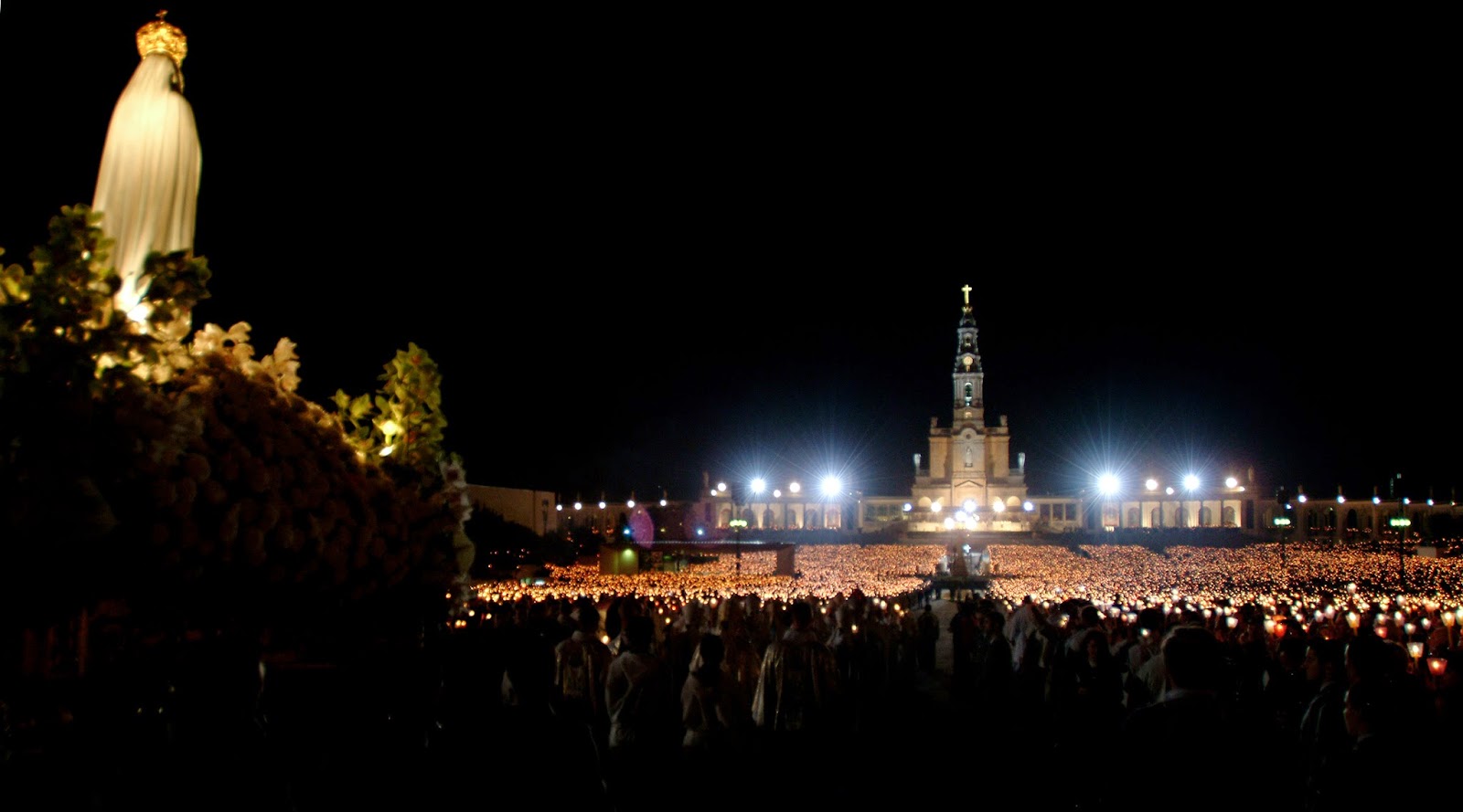 Santuário de Fátima Procissão das Velas