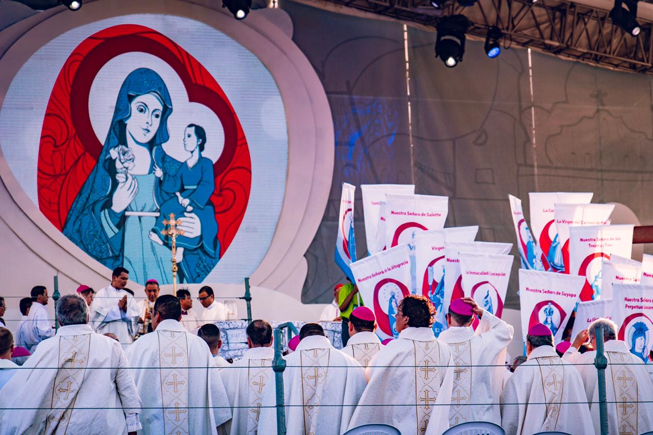 Padres co-celebram a Missa de Abertura da JMJ Panamá