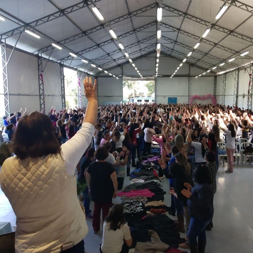 Domingo de Congresso das Mulheres.