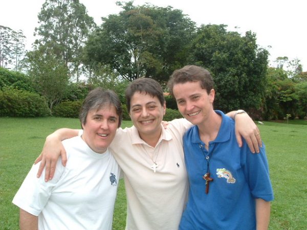 Eveline Barbosa, Maria Paola do Cordeiro Imolado, Mary de Calcutá