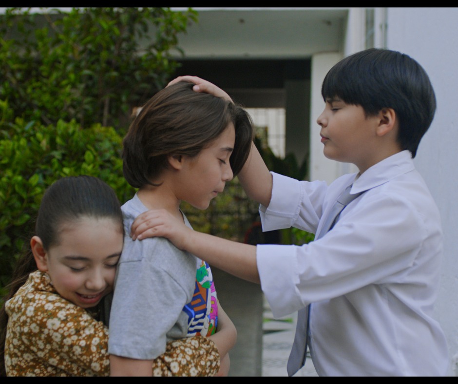 A Família da Fé – Comédia cristã inédita no cinema ganha pôster e trailer oficial