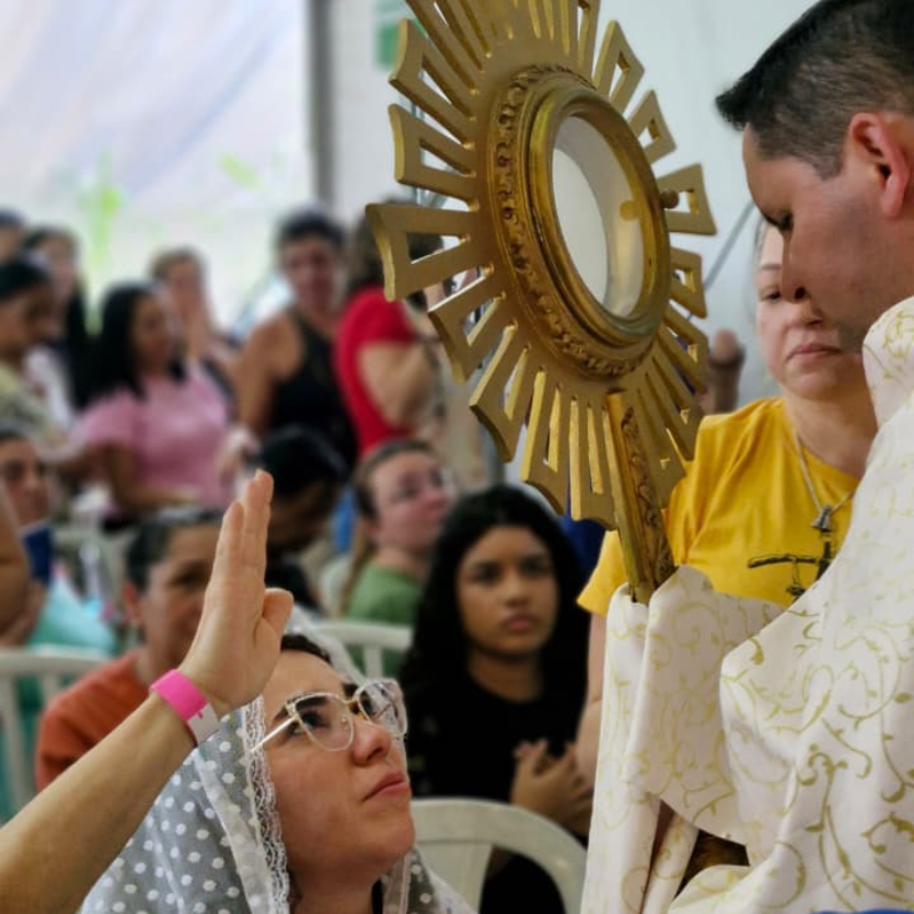 Encontro de Mulheres reúne cerca de 1.500 participantes no Botuquara